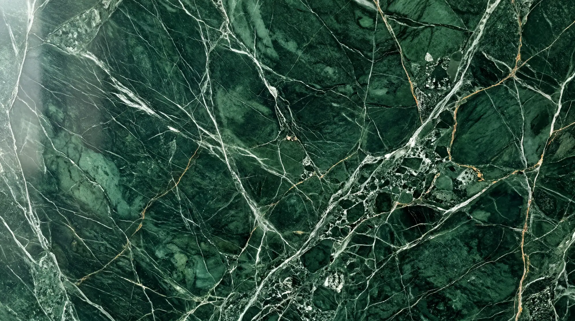 Grüner Marmor – Verde, gold-geadert, Großformat-Material bei Cera Style Fliesen